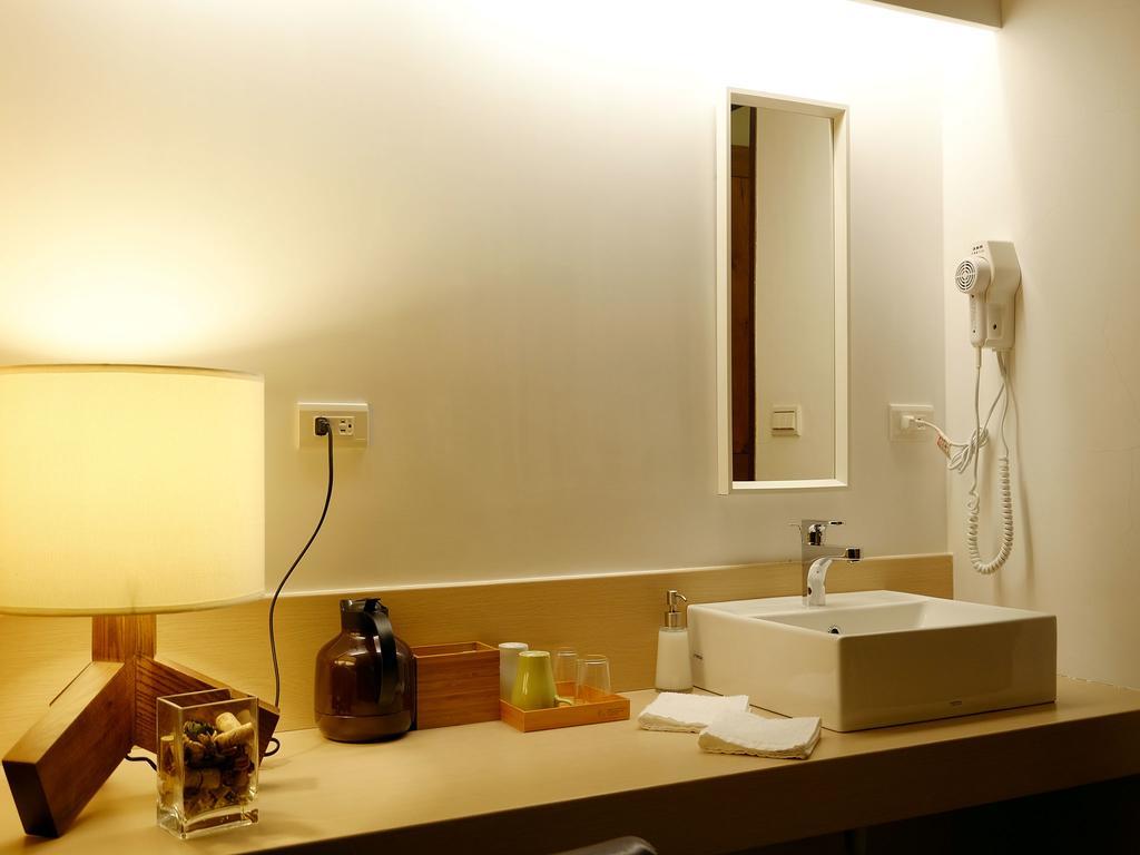 Shire Homestay Luodong Buitenkant foto